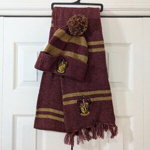 Harry Potter Gryffindor Scarf and Pom Beanie Combo Pack
